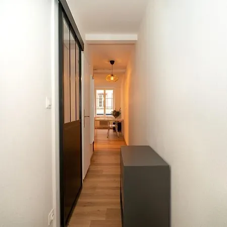 Magnifique 2 Pièces En Hyper Centre *